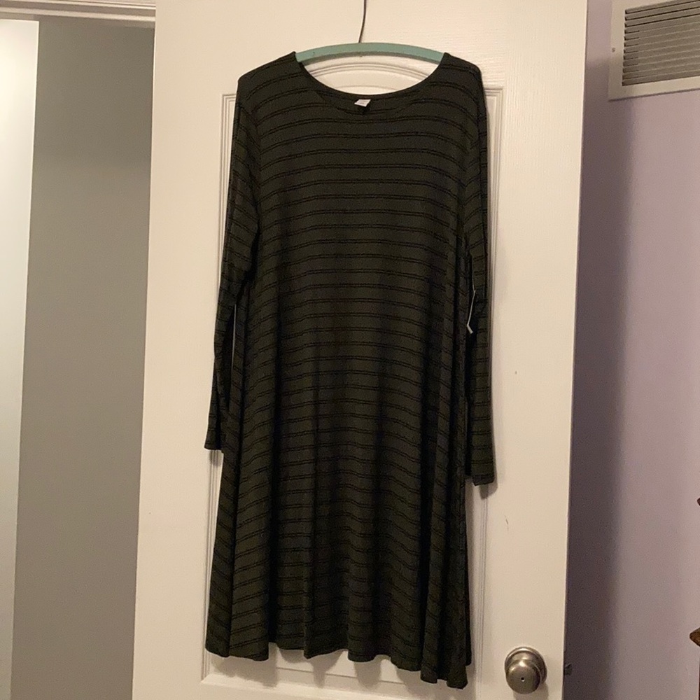 Green w black strip swing dress